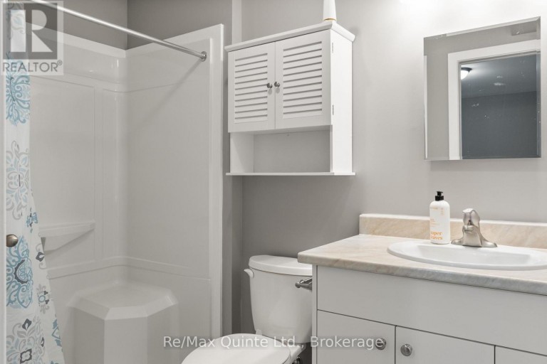 B - 103 DEWAL PLACE, Belleville (Belleville Ward), Ontario, K8P0H3