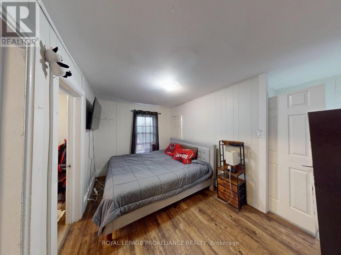 83 COLLEGE STREET, Deseronto (Deseronto (Town)), Ontario, K0K1X0