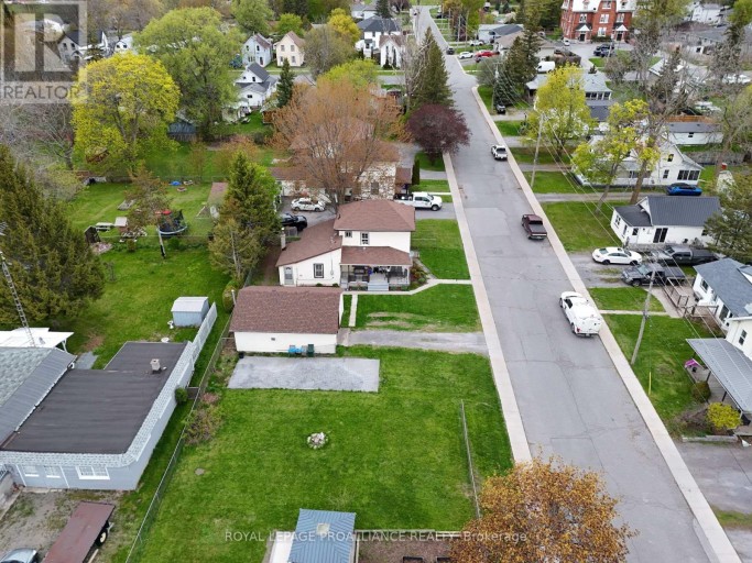 83 COLLEGE STREET, Deseronto (Deseronto (Town)), Ontario, K0K1X0