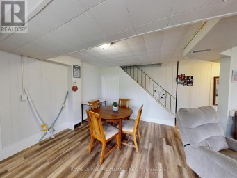 83 COLLEGE STREET Deseronto (Deseronto (Town)) Ontario photo 6