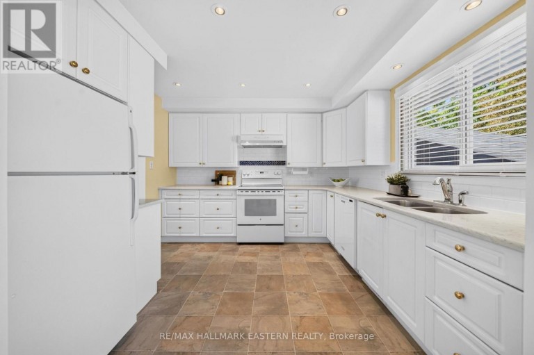 1337 FRANKLIN DRIVE W, Peterborough (Northcrest Ward 5), Ontario, K9H6Z5