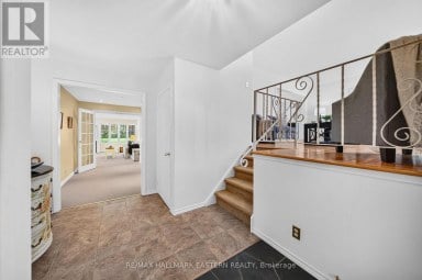 1337 FRANKLIN DRIVE W Peterborough (Northcrest Ward 5) Ontario photo 5