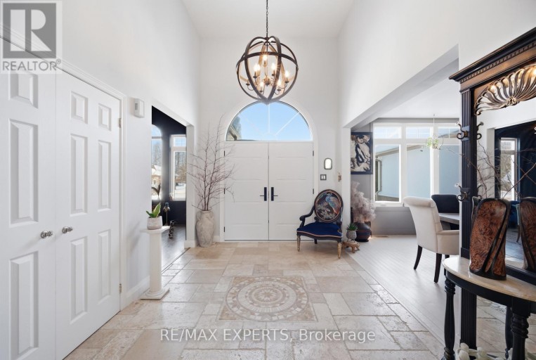 11 BASSWOOD CIRCLE, Oro-Medonte (Shanty Bay), Ontario, L0L2L0