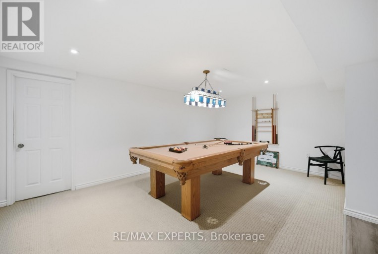 11 BASSWOOD CIRCLE, Oro-Medonte (Shanty Bay), Ontario, L0L2L0