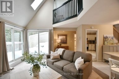 176 - 49 TROTT BOULEVARD Collingwood Ontario photo 20