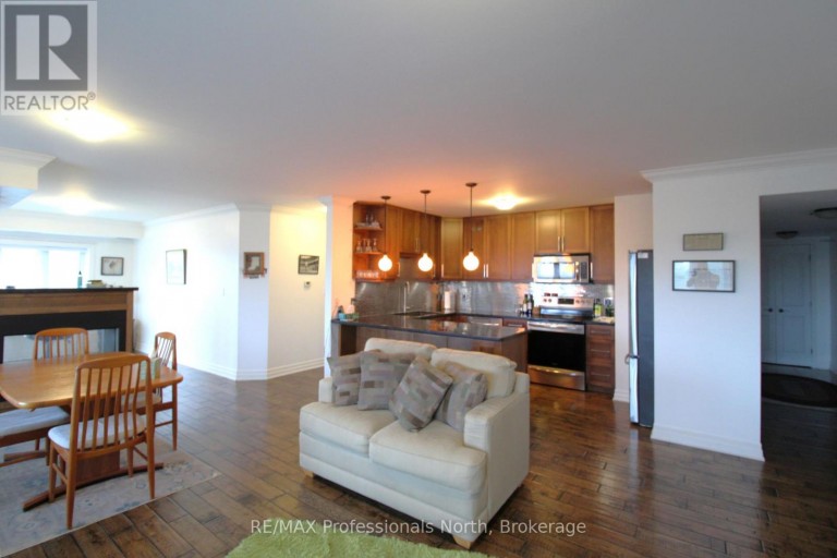 402 - 26 DAIRY LANE, Huntsville, Ontario, P1H0A4