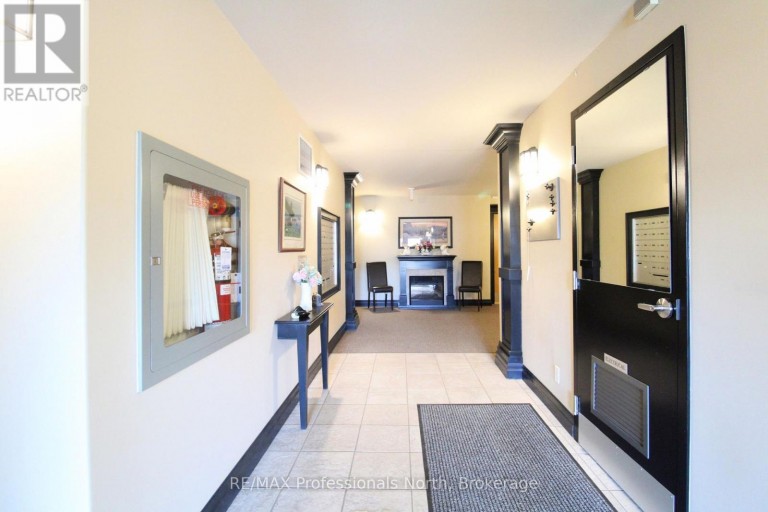 402 - 26 DAIRY LANE, Huntsville, Ontario, P1H0A4