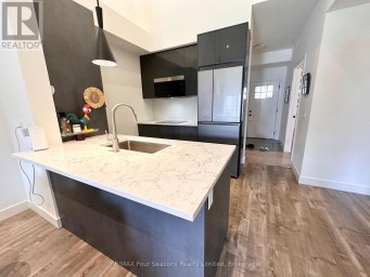 303 - 10 BEAUSOLEIL LANE Blue Mountains Ontario photo 4
