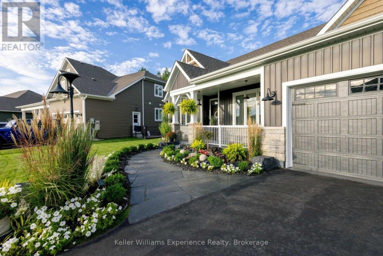 38 DYER CRESCENT, Bracebridge (Macaulay), Ontario, P1L0N4