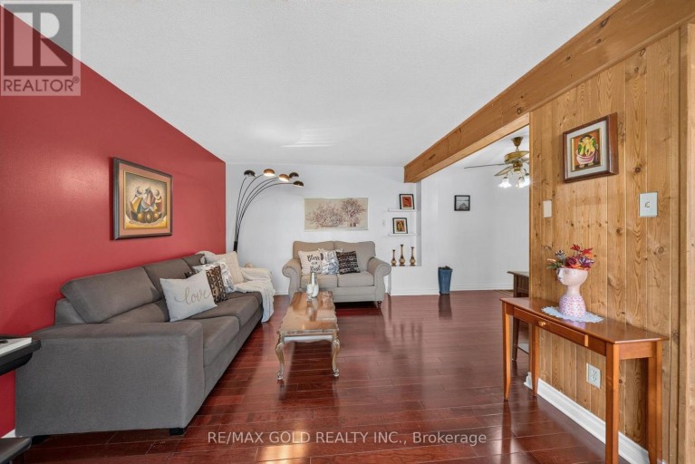 10 JEFFREY STREET, Brampton (Northgate), Ontario, L6S2M9