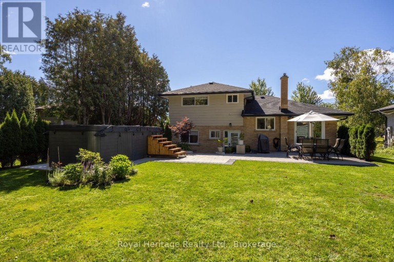 396 JANE AVENUE, Oshawa (Northglen), Ontario, L1J3L4