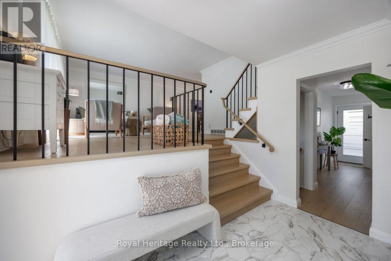 396 JANE AVENUE, Oshawa (Northglen), Ontario, L1J3L4
