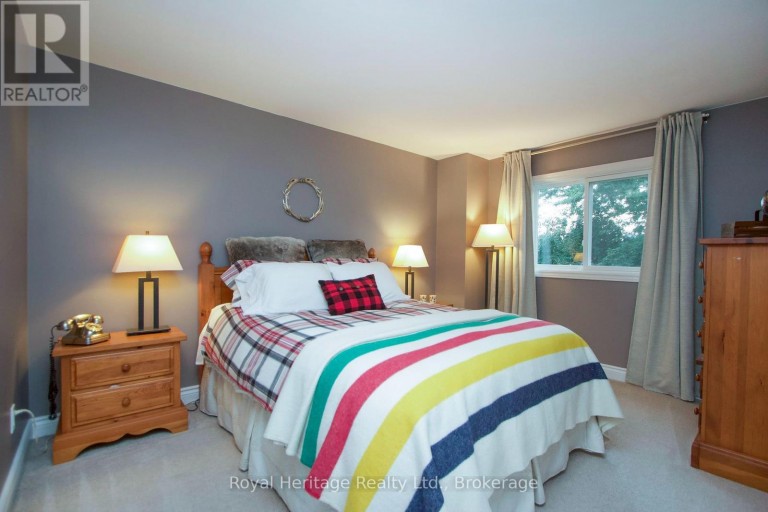 11 HARMAN DRIVE, Ajax (Central), Ontario, L1S5H4