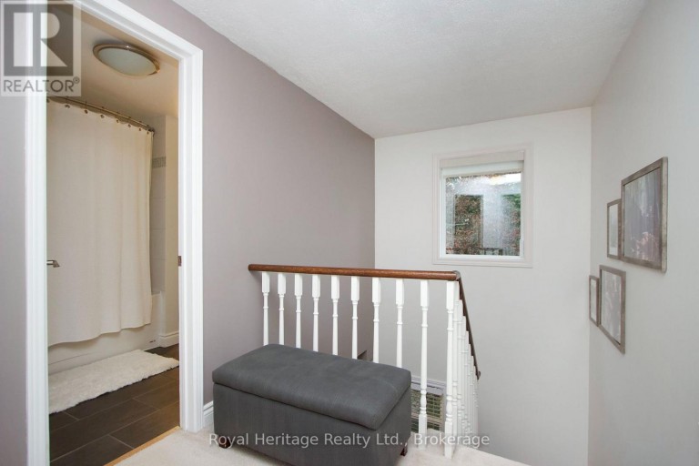 11 HARMAN DRIVE, Ajax (Central), Ontario, L1S5H4