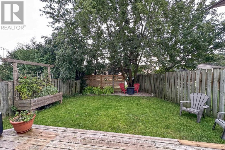 11 HARMAN DRIVE, Ajax (Central), Ontario, L1S5H4