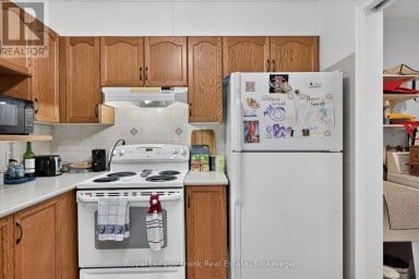 22 CHARLES COURT Selwyn Ontario photo 7