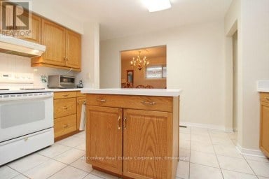 492 ROBERT ROAD Peterborough (Otonabee Ward 1) Ontario photo 25