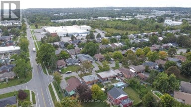 492 ROBERT ROAD Peterborough (Otonabee Ward 1) Ontario photo 5