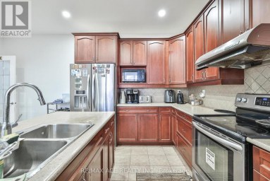 1819 MISTHOLLOW DRIVE Pickering (Duffin Heights) Ontario photo 10