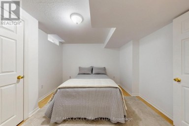 8 HAMMERSLY BOULEVARD Markham (Wismer) Ontario photo 40
