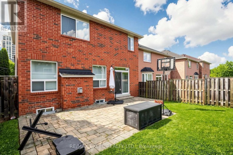 8 HAMMERSLY BOULEVARD, Markham (Wismer), Ontario, L6E2A5
