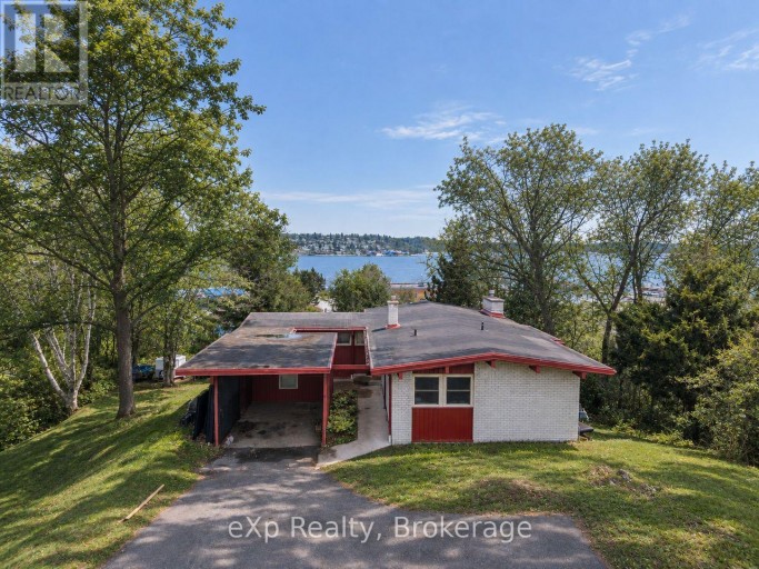 8 Sunset Avenue, Parry Sound, Ontario (id X13759966)