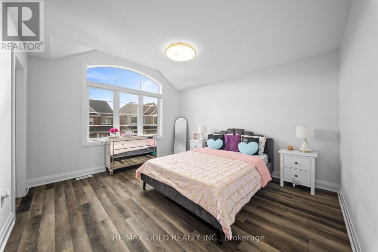 15 SPECKLED ALDER STREET, Caledon, Ontario, L7C4J1