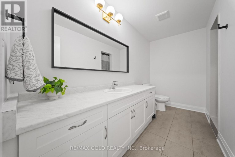 15 SPECKLED ALDER STREET, Caledon, Ontario, L7C4J1