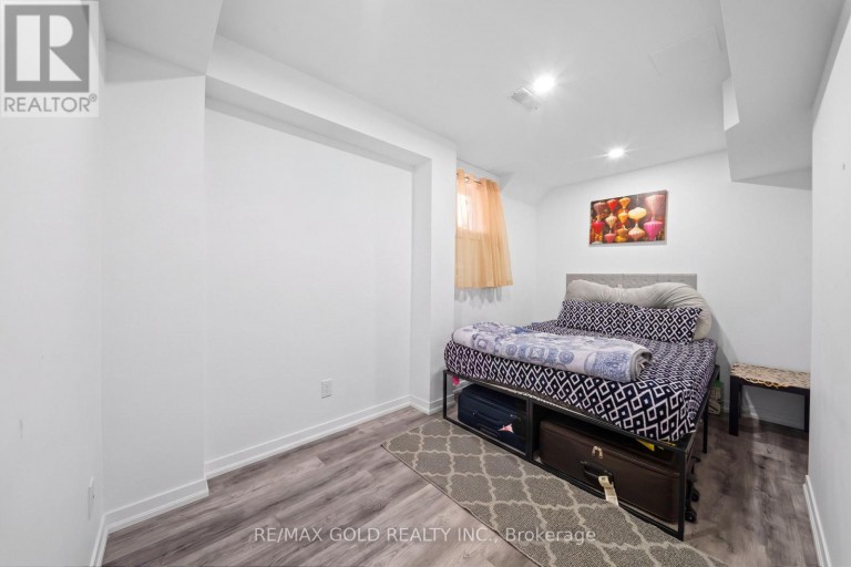 15 SPECKLED ALDER STREET, Caledon, Ontario, L7C4J1