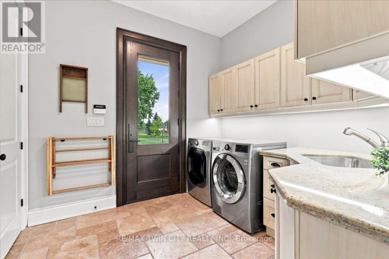 1532 6TH CONCESSION ROAD W, Hamilton, Ontario, N0B1L0