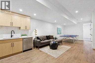 1527 29 Avenue SW Calgary Alberta photo 38