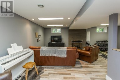 108 McQueen RD Sault Ste. Marie Ontario photo 23