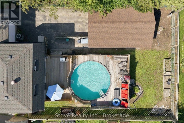 7 ADMIRAL ROAD, Ajax (South East), Ontario, L1S2N8