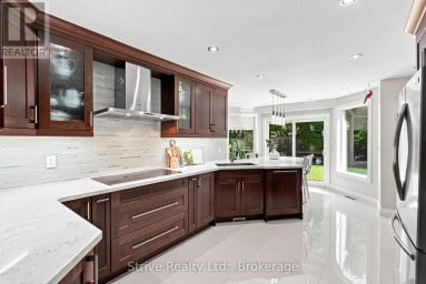 5 CARRIAGE LANE Clarington (Courtice) Ontario photo 13