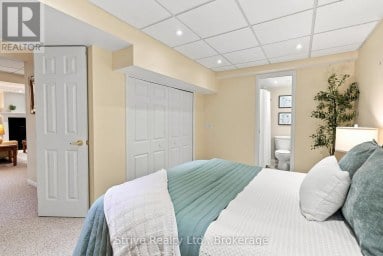 5 CARRIAGE LANE Clarington (Courtice) Ontario photo 27