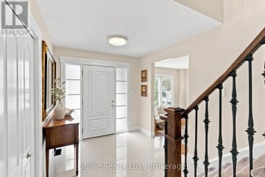 5 CARRIAGE LANE Clarington (Courtice) Ontario photo 3