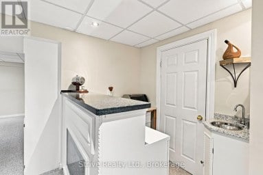 5 CARRIAGE LANE Clarington (Courtice) Ontario photo 30