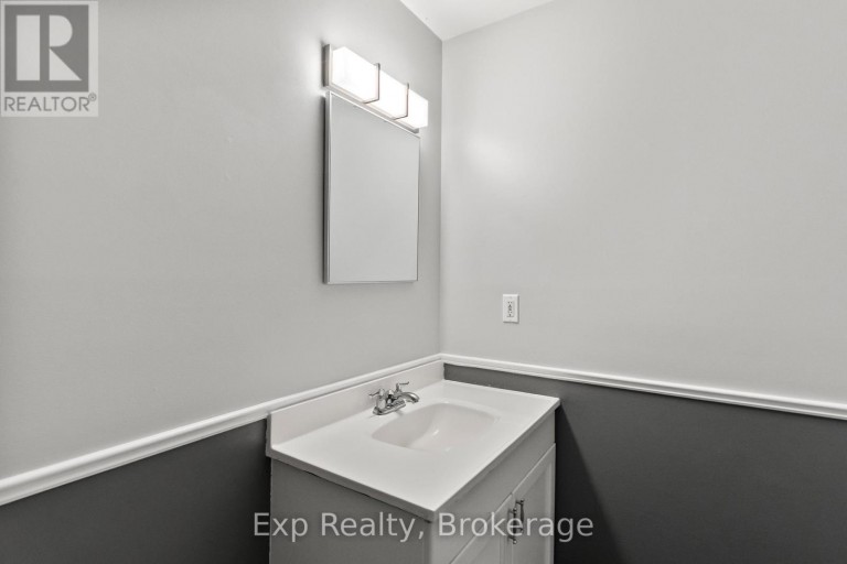 18 - 73 LYWOOD STREET, Belleville (Thurlow Ward), Ontario, K0K1K0