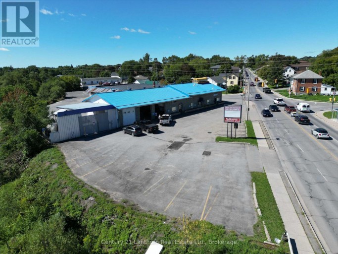 125 COLLEGE STREET E, Belleville (Belleville Ward), Ontario, K8P5A2