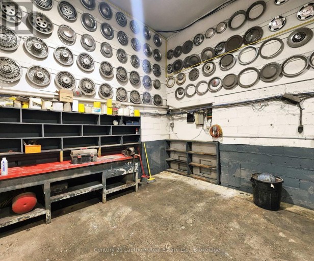 125 COLLEGE STREET E, Belleville (Belleville Ward), Ontario, K8P5A2