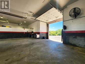 125 COLLEGE STREET E Belleville (Belleville Ward) Ontario photo 6