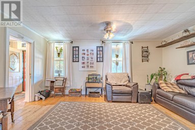 18 MELBOURNE STREET W Kawartha Lakes (Lindsay) Ontario photo 15