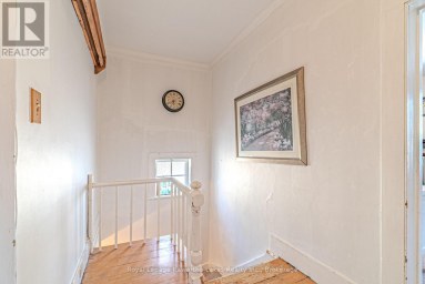 18 MELBOURNE STREET W Kawartha Lakes (Lindsay) Ontario photo 22