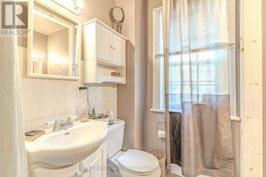 18 MELBOURNE STREET W Kawartha Lakes (Lindsay) Ontario photo 28