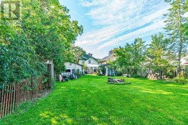 18 MELBOURNE STREET W Kawartha Lakes (Lindsay) Ontario photo 34