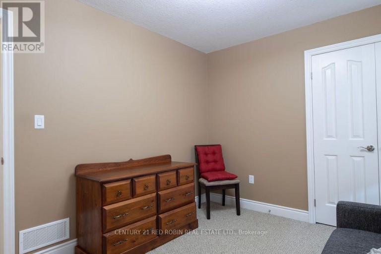468 MACDONALD STREET, Strathroy-Caradoc (NE), Ontario, N7G0C8