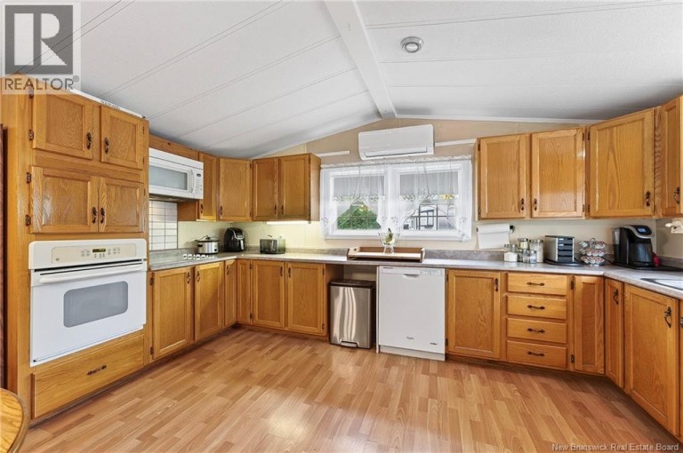 5017 Route 127, Chamcook, New Brunswick, E5B2Z9