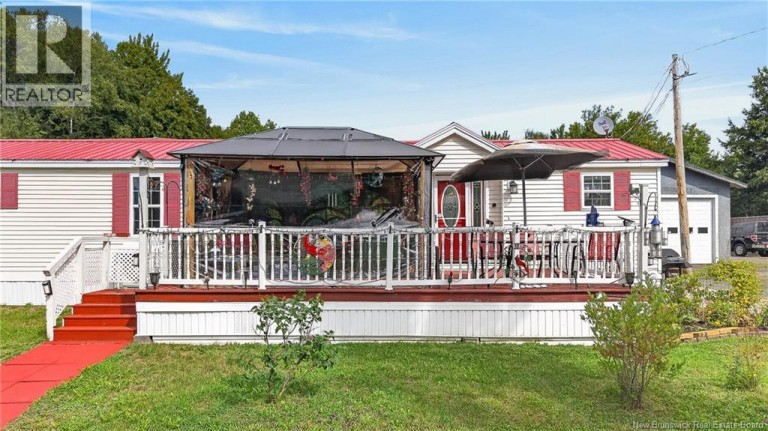 5017 Route 127, Chamcook, New Brunswick, E5B2Z9