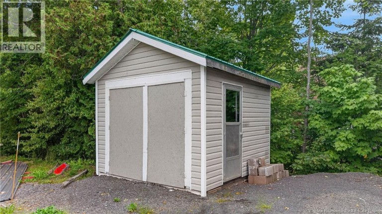 5017 Route 127, Chamcook, New Brunswick, E5B2Z9