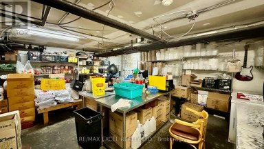 252 CARLTON STREET Toronto (Cabbagetown-South St. James Town) Ontario photo 11